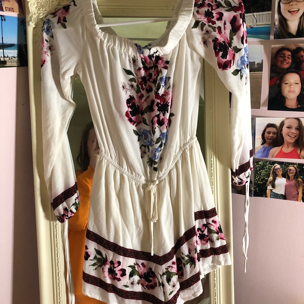 Kendall & Kyle off the shoulder romper